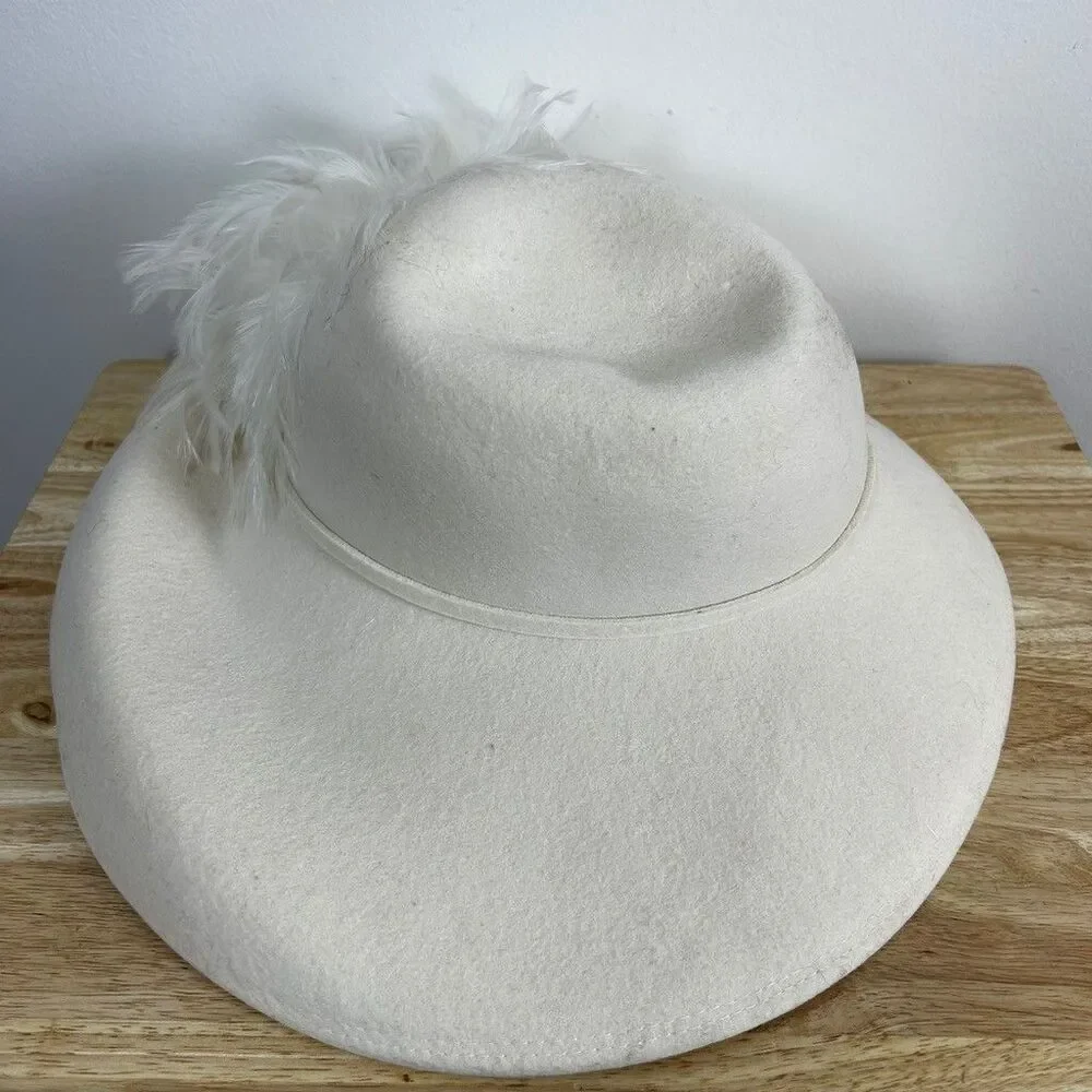 Seasons by S&S Hat Co Vintage White Wool Felt Wide Brim Hat Feather Accent USA